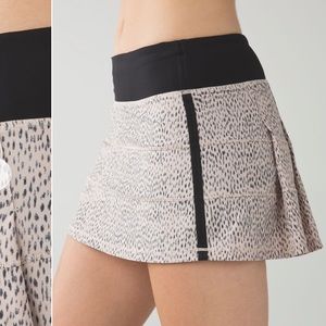 Lululemon pace setter skirt